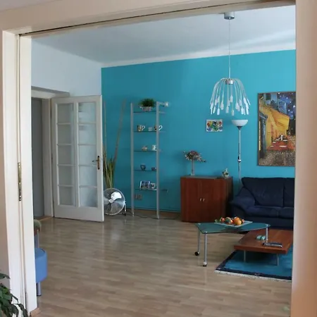 Cosy Apartment Under The Tower Prague Exterior photo